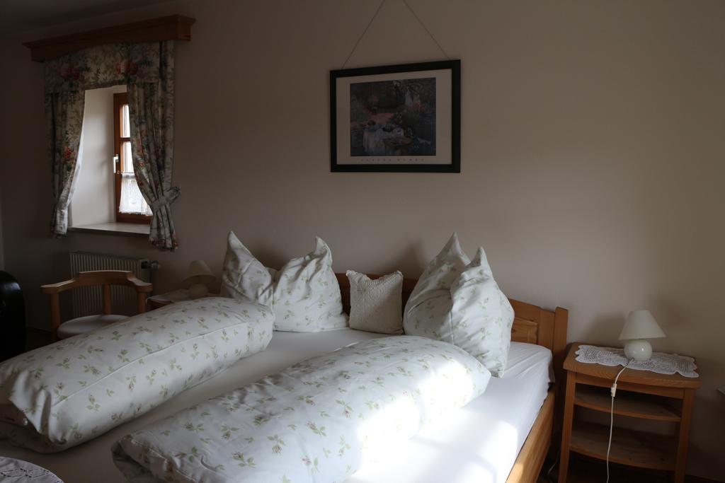 Haus Schoenegger Kitzeck im Sausal Szoba fotó